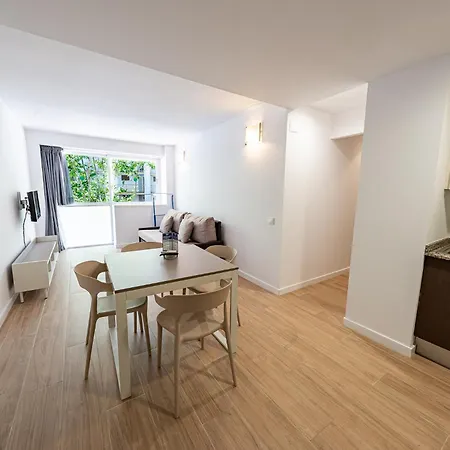 Park Family Rentalmar Апартаменты Салоу